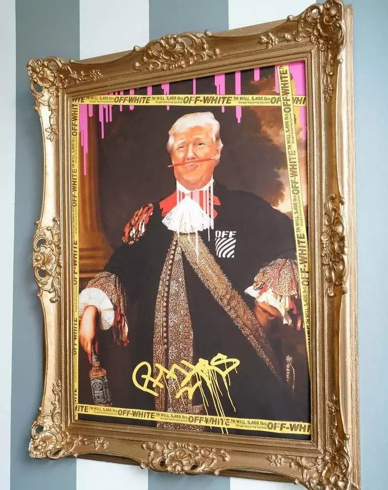 330_24c7a8b9-eca9-41d8-8b35-6c7e90ef6a3b Donald Trump Off-White// Art+Frame - GIMMEHOOP