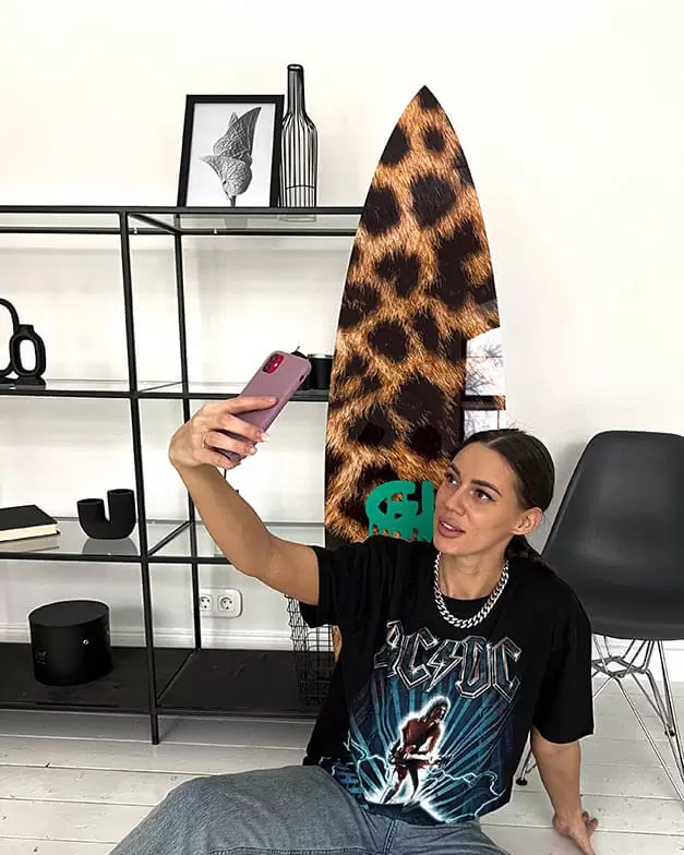 Leopard Surfboard (12)
