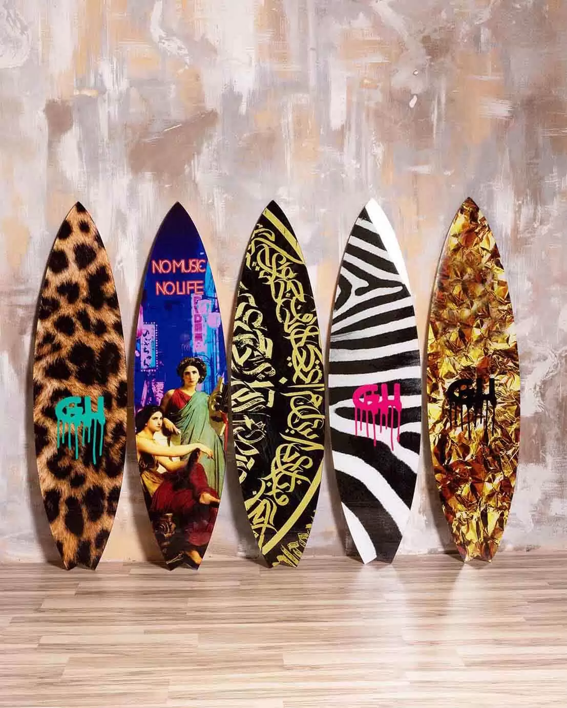 Leopard Surfboard (4)