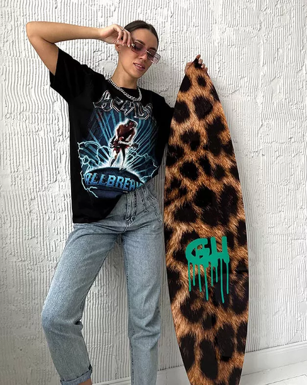 Leopard Surfboard (8)